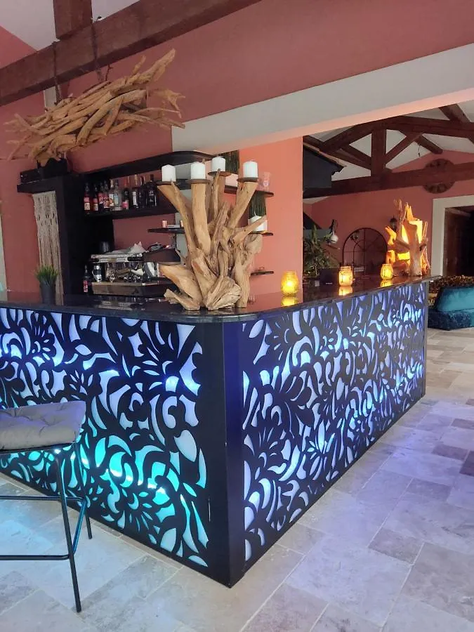 Bed and Breakfast Auberge Du Dom Bormes-les-Mimosas